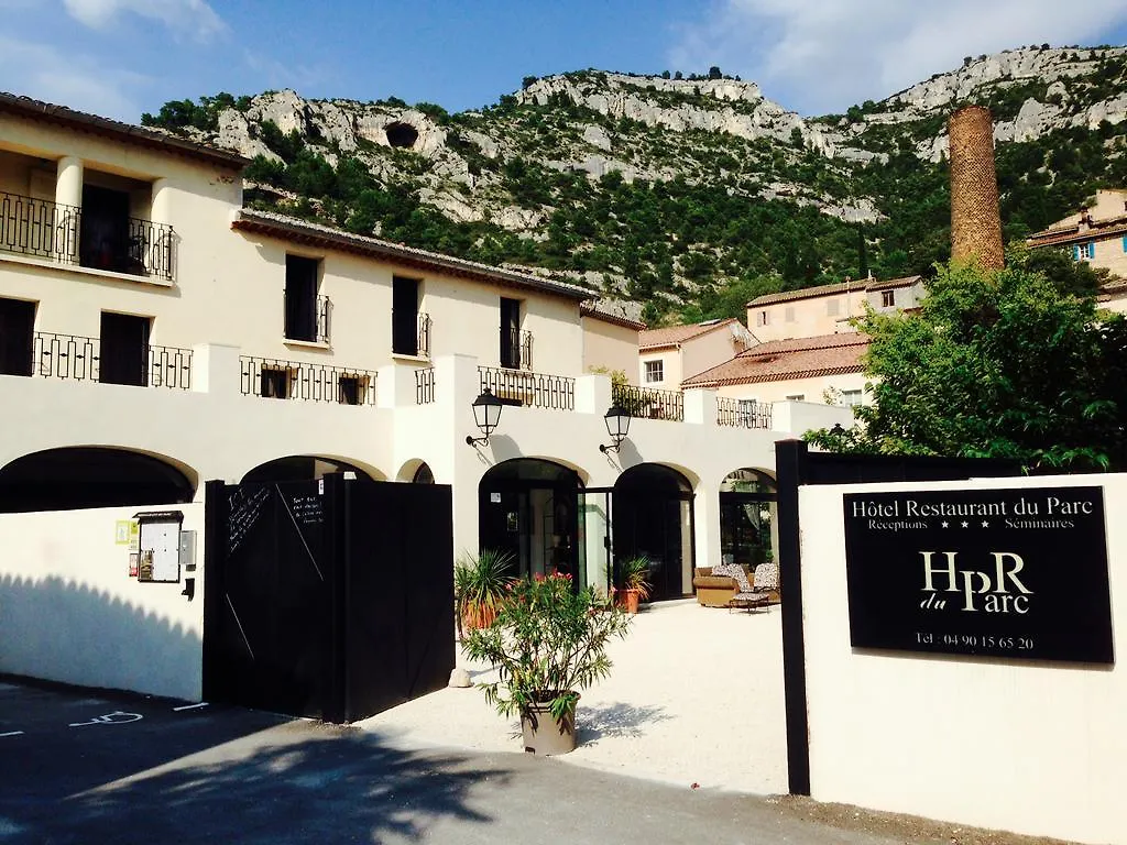 Hotel Restaurant Du Parc En Bord De Riviere Фонтен-де-Воклюз