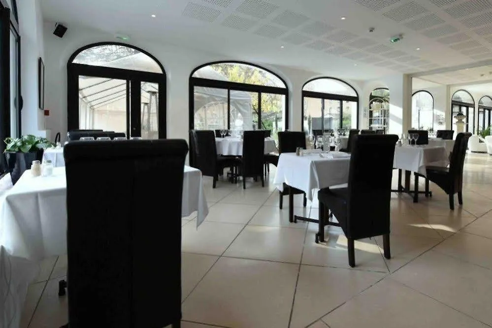 Hotel Restaurant Du Parc En Bord De Riviere Fontaine-de-Vaucluse 3*,