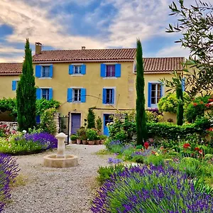 Bastide Saint-didier ***** Saint Didier (Vaucluse)
